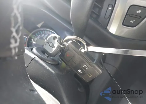 2019 Chevrolet Silverado 1500 Ld Lt from USA, damaged, VIN 2GCVKPEC3K1154852